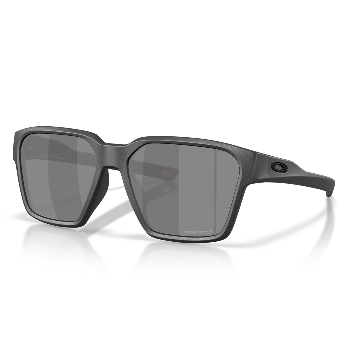 Oakley Briza